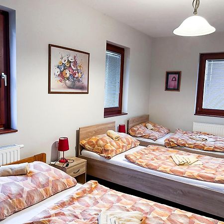 Malom Panzio Bed & Breakfast Kiskunfélegyháza Exterior foto