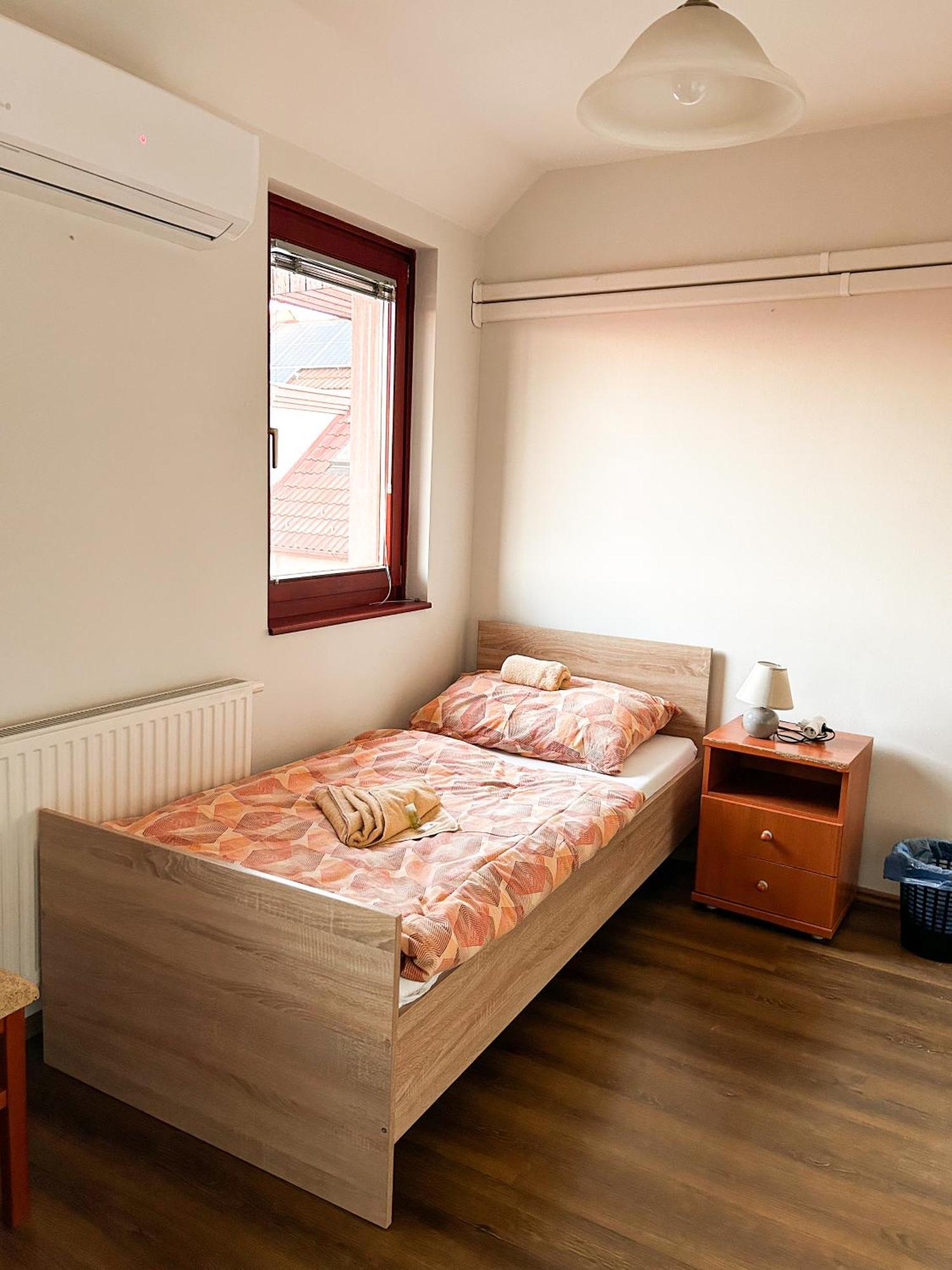 Malom Panzio Bed & Breakfast Kiskunfélegyháza Exterior foto