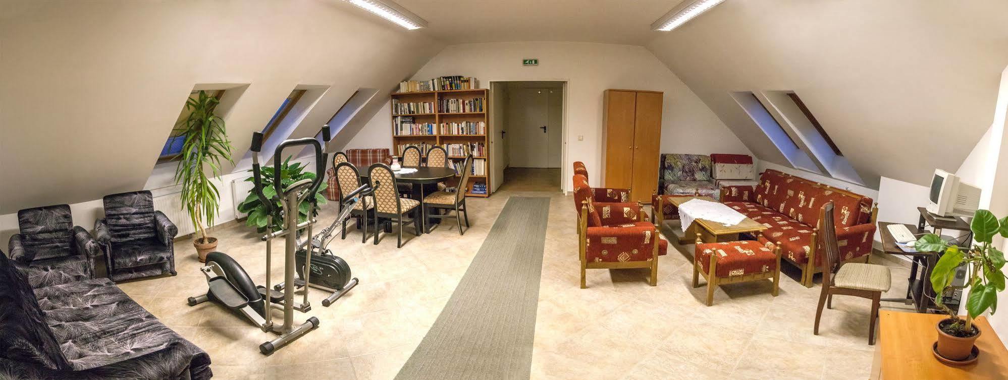 Malom Panzio Bed & Breakfast Kiskunfélegyháza Exterior foto